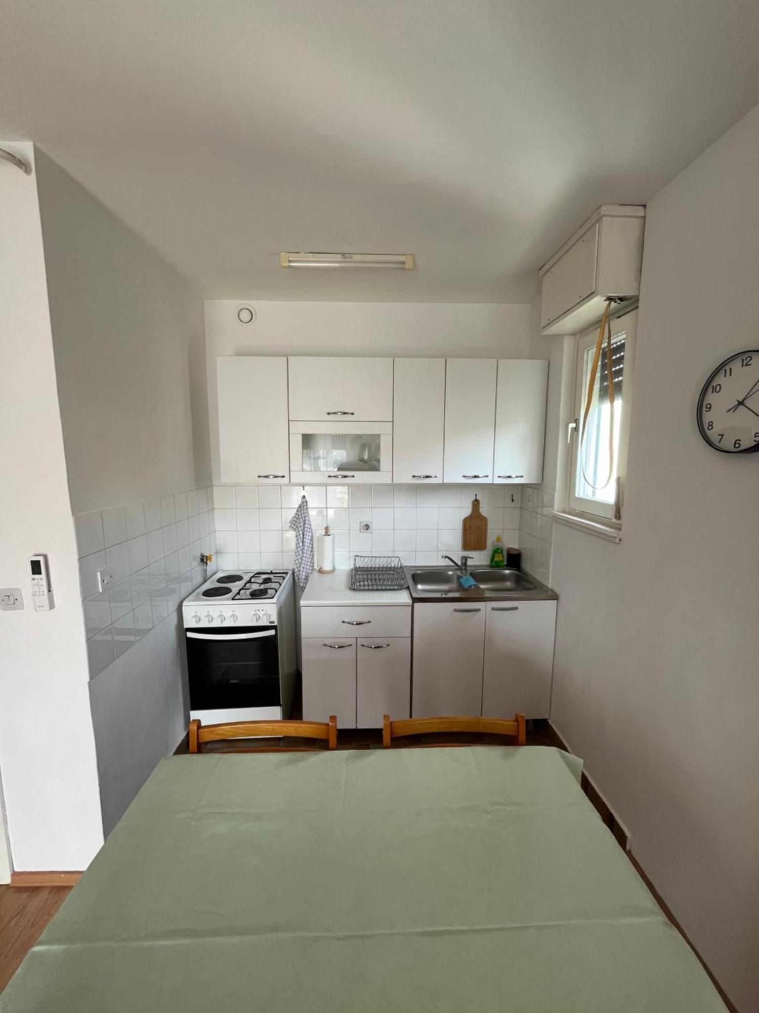 Apartman Niko Pula Exterior foto